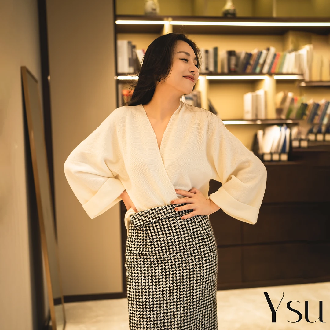 YSU【余书】高级简约无缝一线成衣显瘦百搭定制开衫长袖上衣Y303776