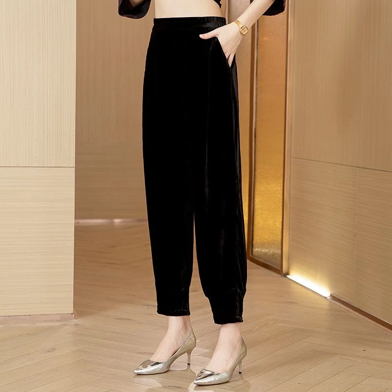 秋冬丝绒小脚裤休闲宽松显瘦黑色大码时尚气质洋气高腰百搭九分裤