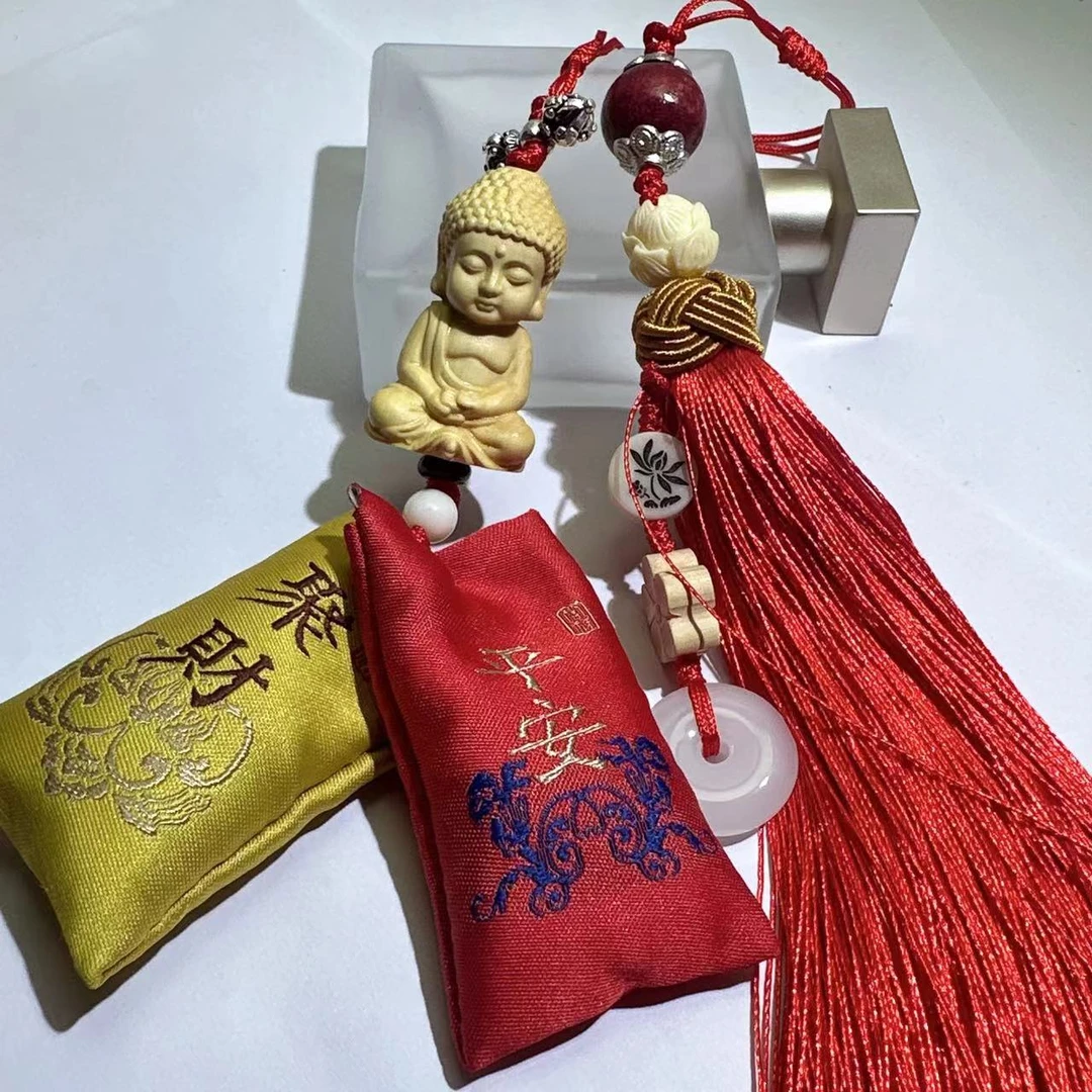 925银木质银制品 (老银工厂店) C012精品时尚佛像挂件