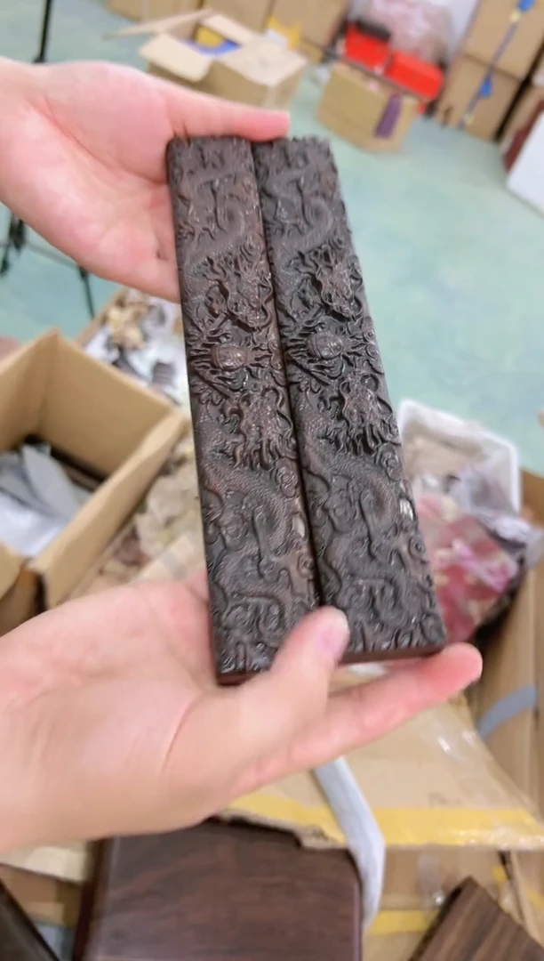 【闪购商品】风车木(黑檀木)木艺双龙戏珠镇尺一对