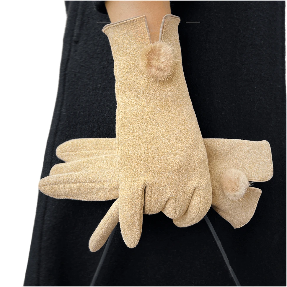 【外贸高货】秋冬防风手套女骑车开车可触屏加绒手套女毛球保暖手