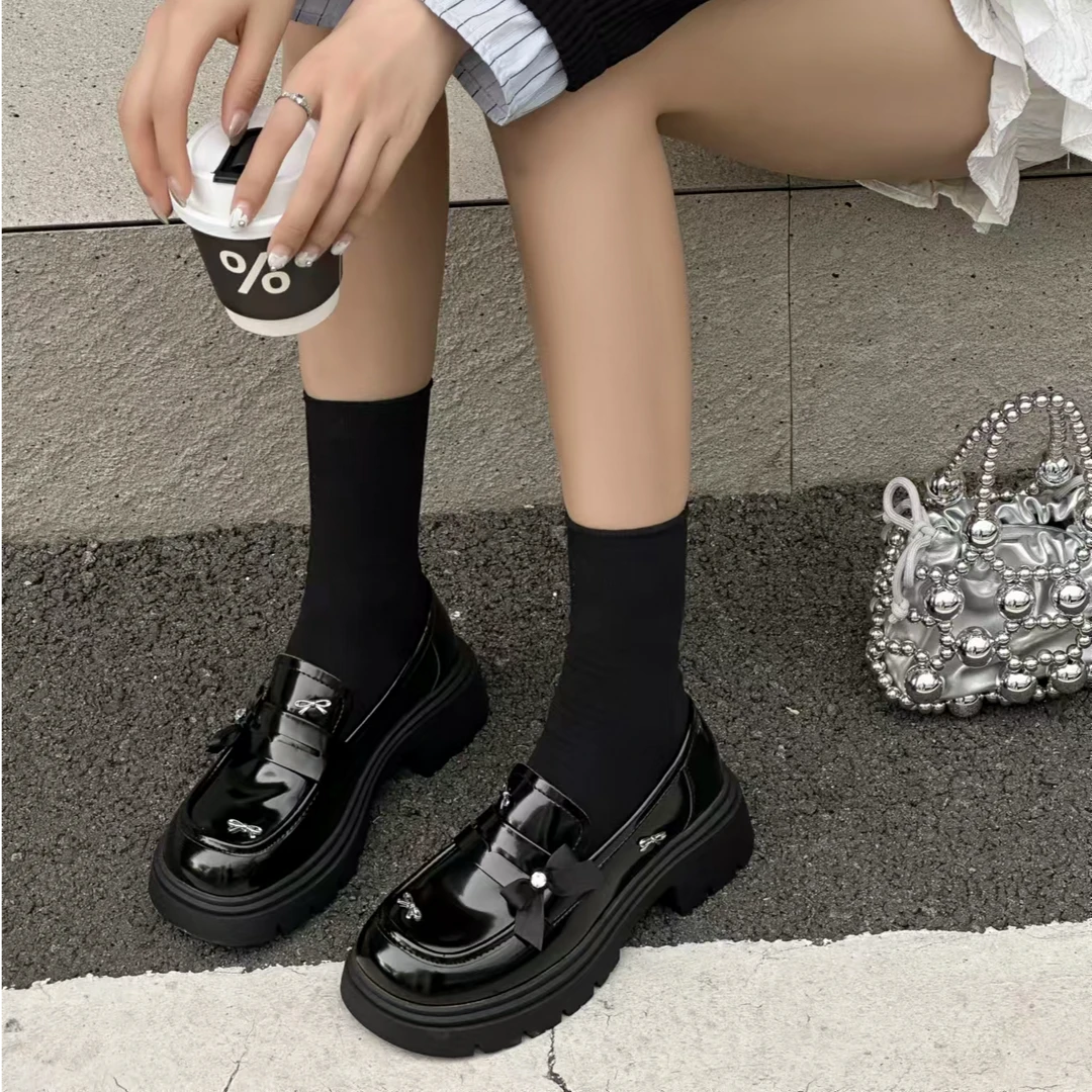 970-3百搭舒适厚底单鞋秋季新款蝴蝶结漆皮小皮鞋黑色时尚玛丽珍