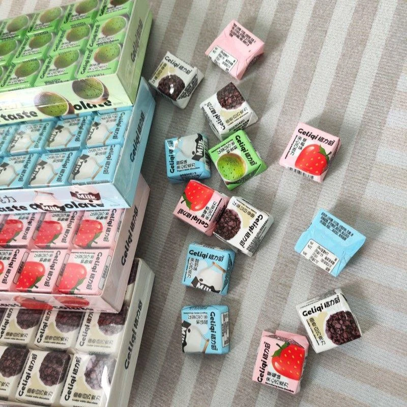 【小扬哥力荐】纯可可脂格力奇夹心巧克力曲奇草莓酸奶抹茶味花生