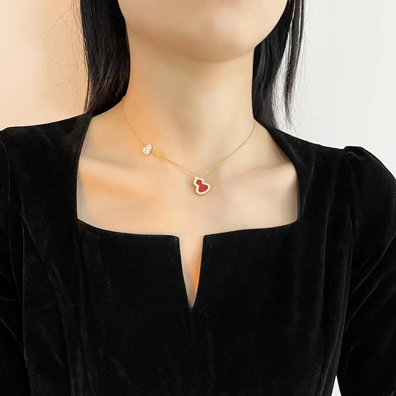 钛钢项链 轻奢小众设计感红葫芦项链女 吊坠高级感不掉色锁骨链