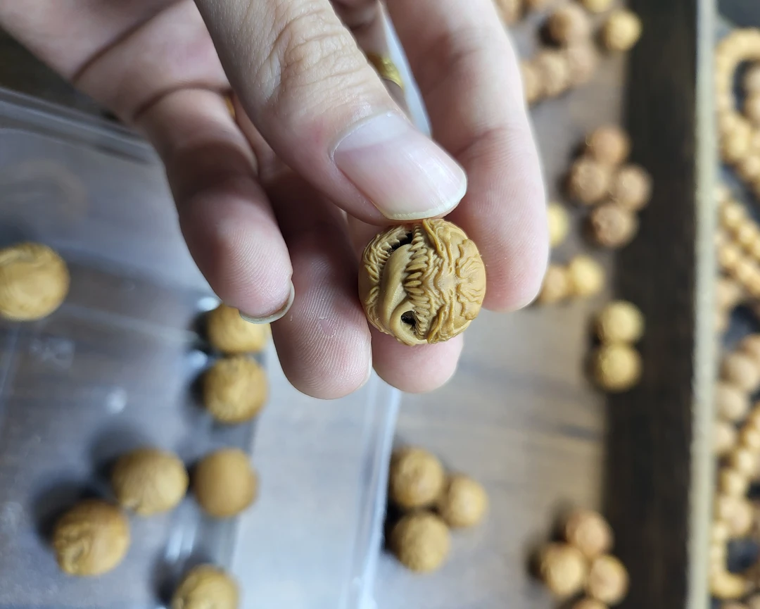 猴头手串单颗雕刻面具大舌