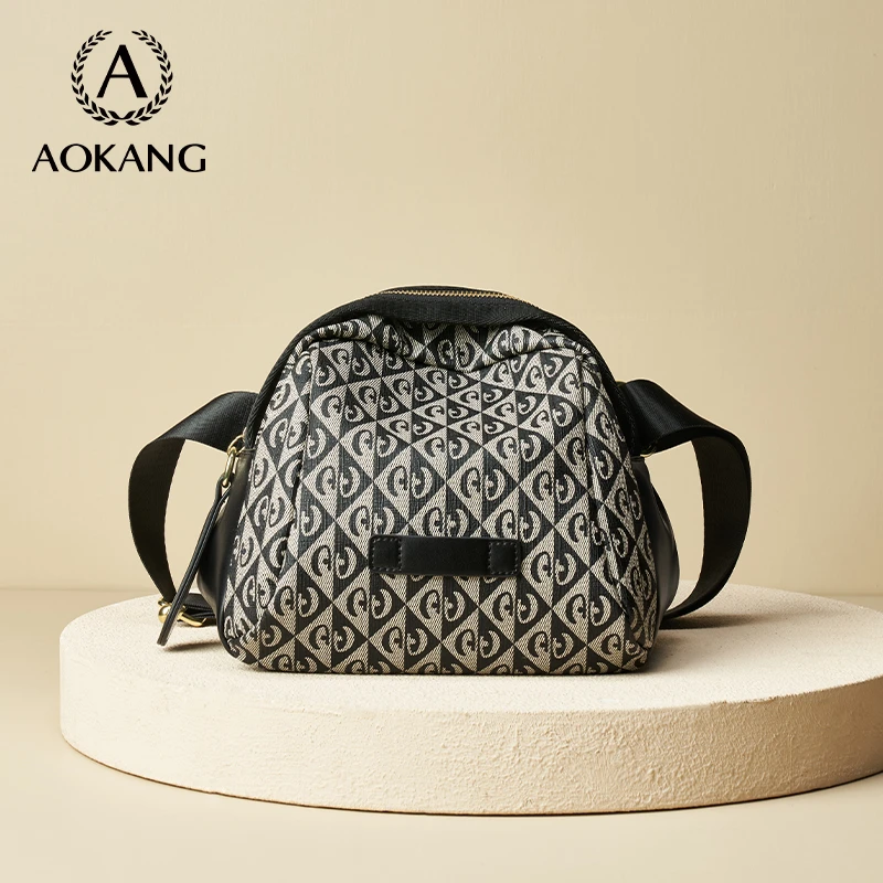 奥康2024新款包包休闲百搭运动斜跨包女包时尚PVC韩版单肩包-2646