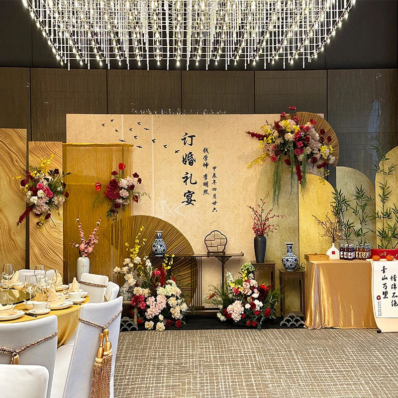 2025订婚宴布置装饰场景热卖背景墙kt板定亲摆件台高级全套餐礼物