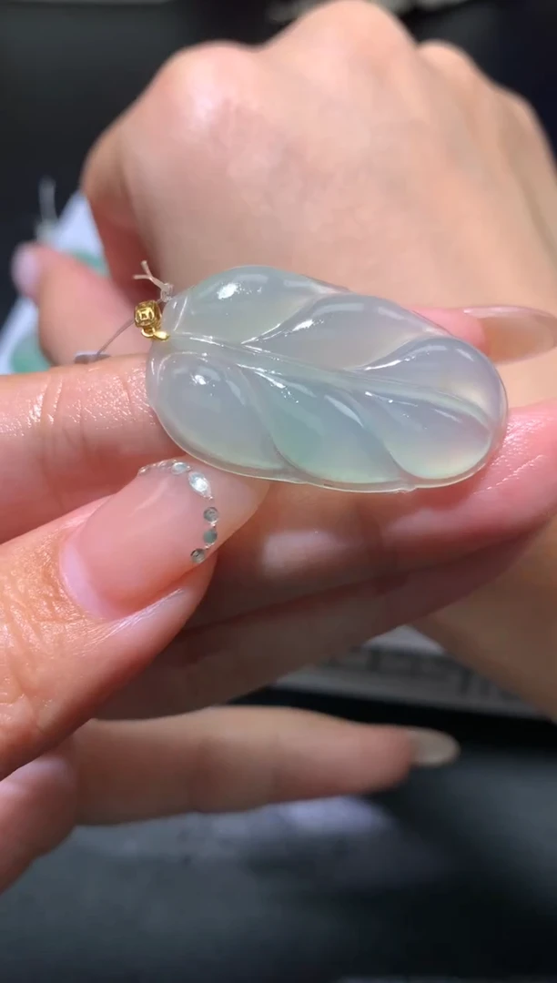 【闪购商品】翡翠颈饰18K金镶嵌净货