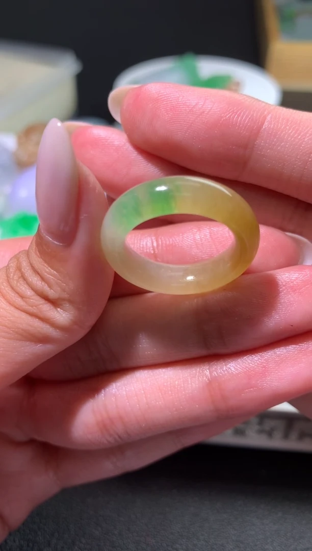 【闪购商品】定制翡翠未镶嵌毛货