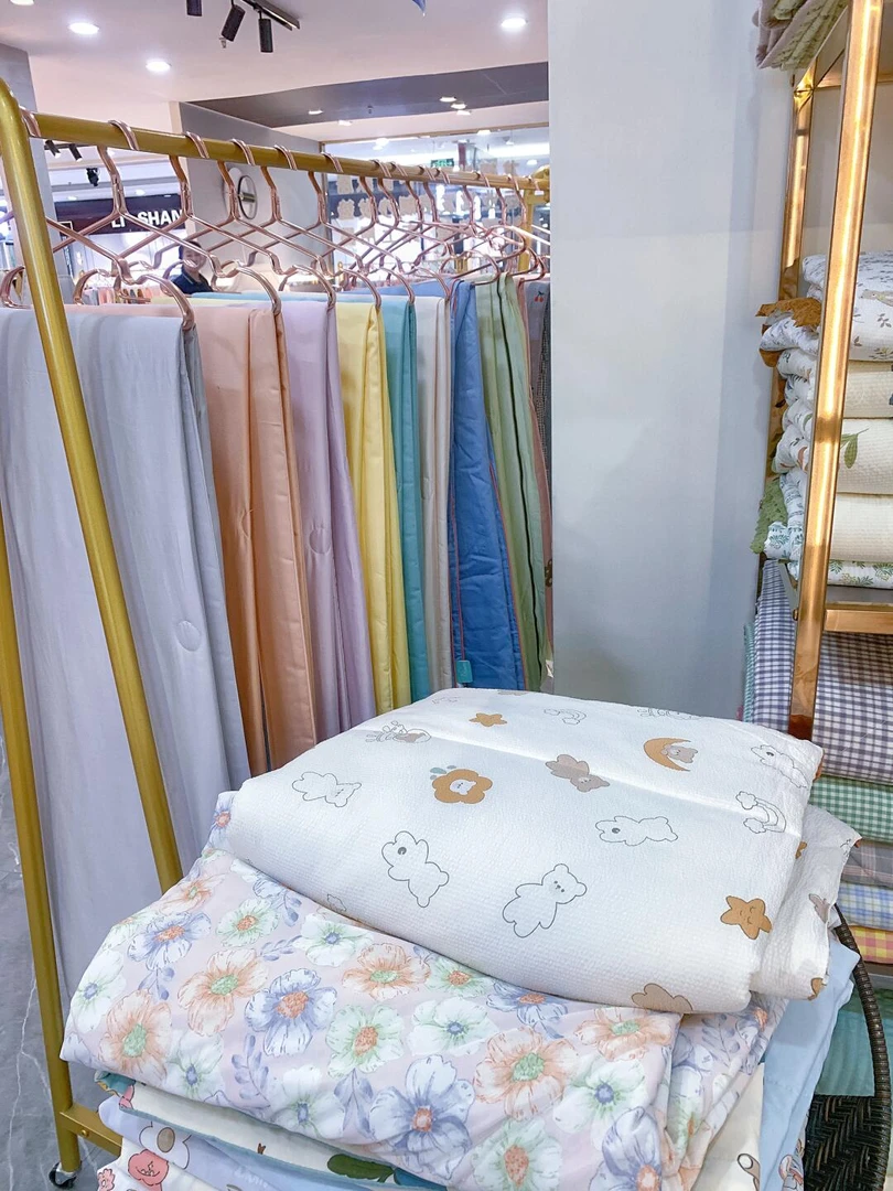 【轻奢新款】主播亲测 C纯色超柔 秋冬被