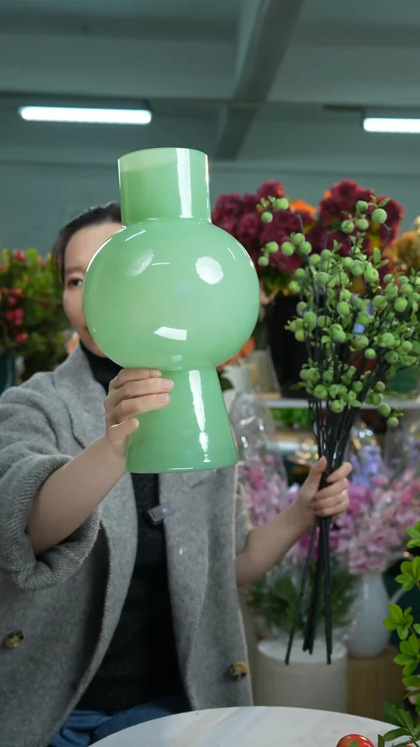 【闪购商品】绿色花瓶