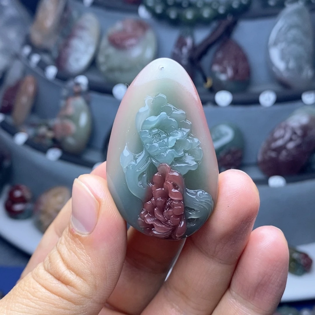 玛瑙/玉髓颈饰未镶嵌