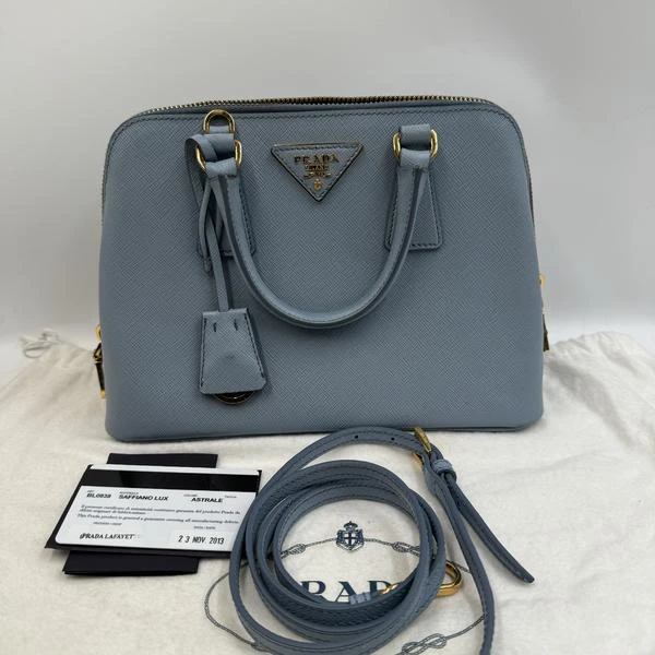 95新 Prada/普拉达 范大范prada普拉达贝壳斜挎包/2996 8568