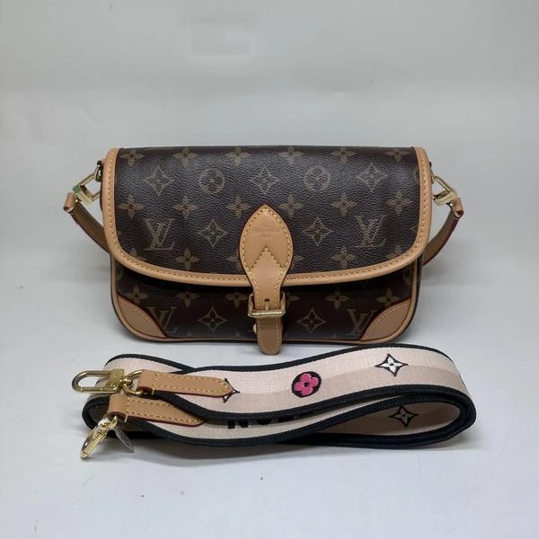 95新 LouisVuitton/路易威登 范大范LV老花米肩带法棍/5531 8253