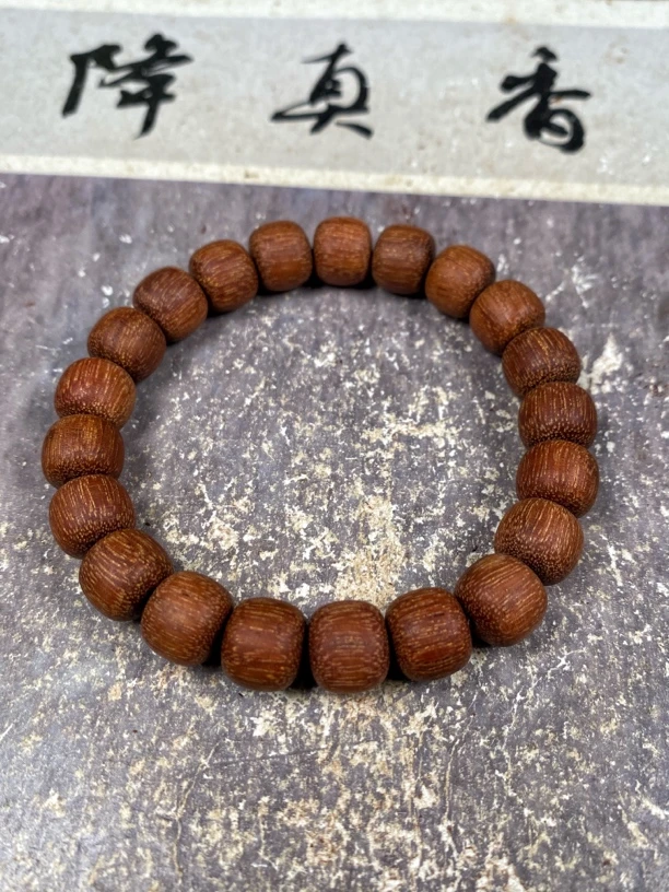 缅甸小叶降真香黄油金丝蜜结0.9乘1.0老型珠手串