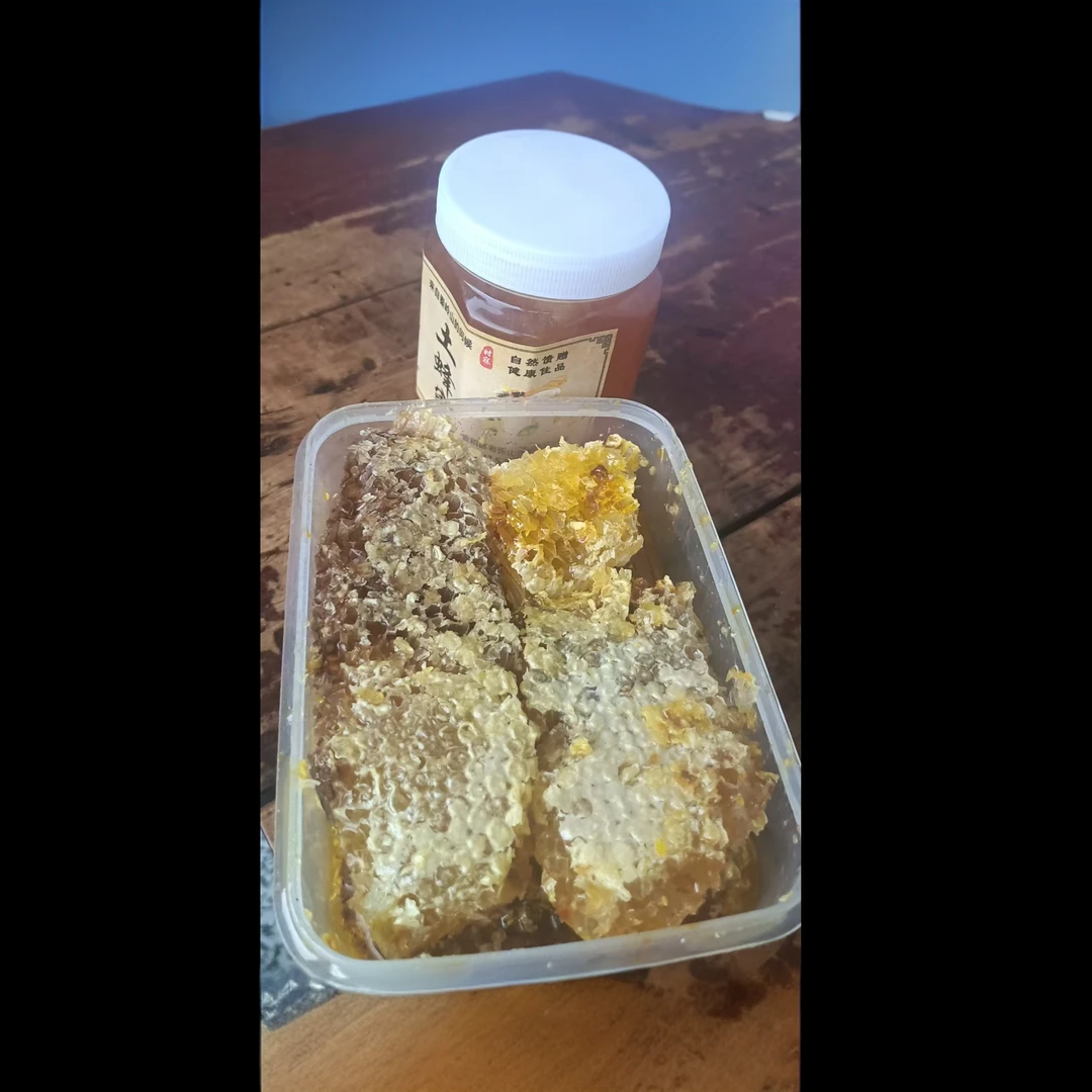 巢蜜+蜂蜜，蜂巢里的珍宝