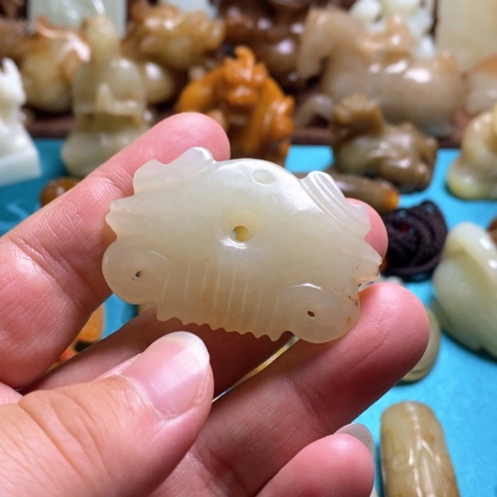 和田玉挂件未镶嵌