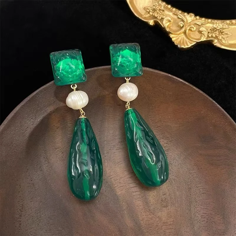 合金亚克力耳饰 2439气质时尚百搭简约绿色轻奢中古vintage耳环