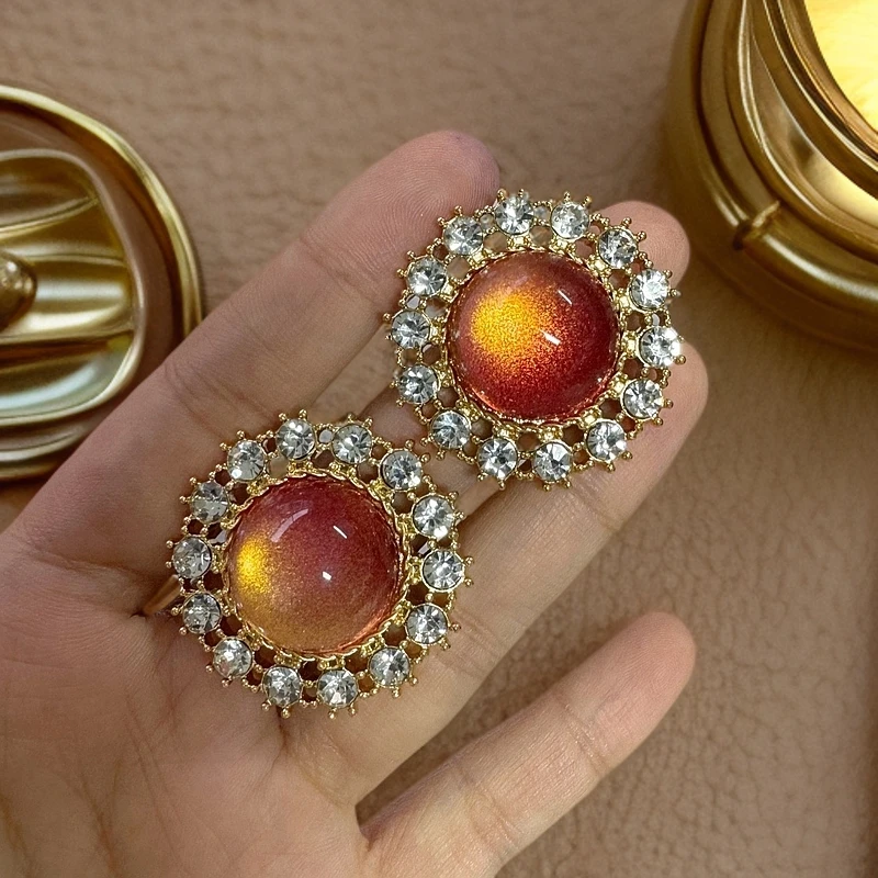 合金亚克力耳饰 2022 复古vintage宫廷风优雅轻奢时尚精致耳钉