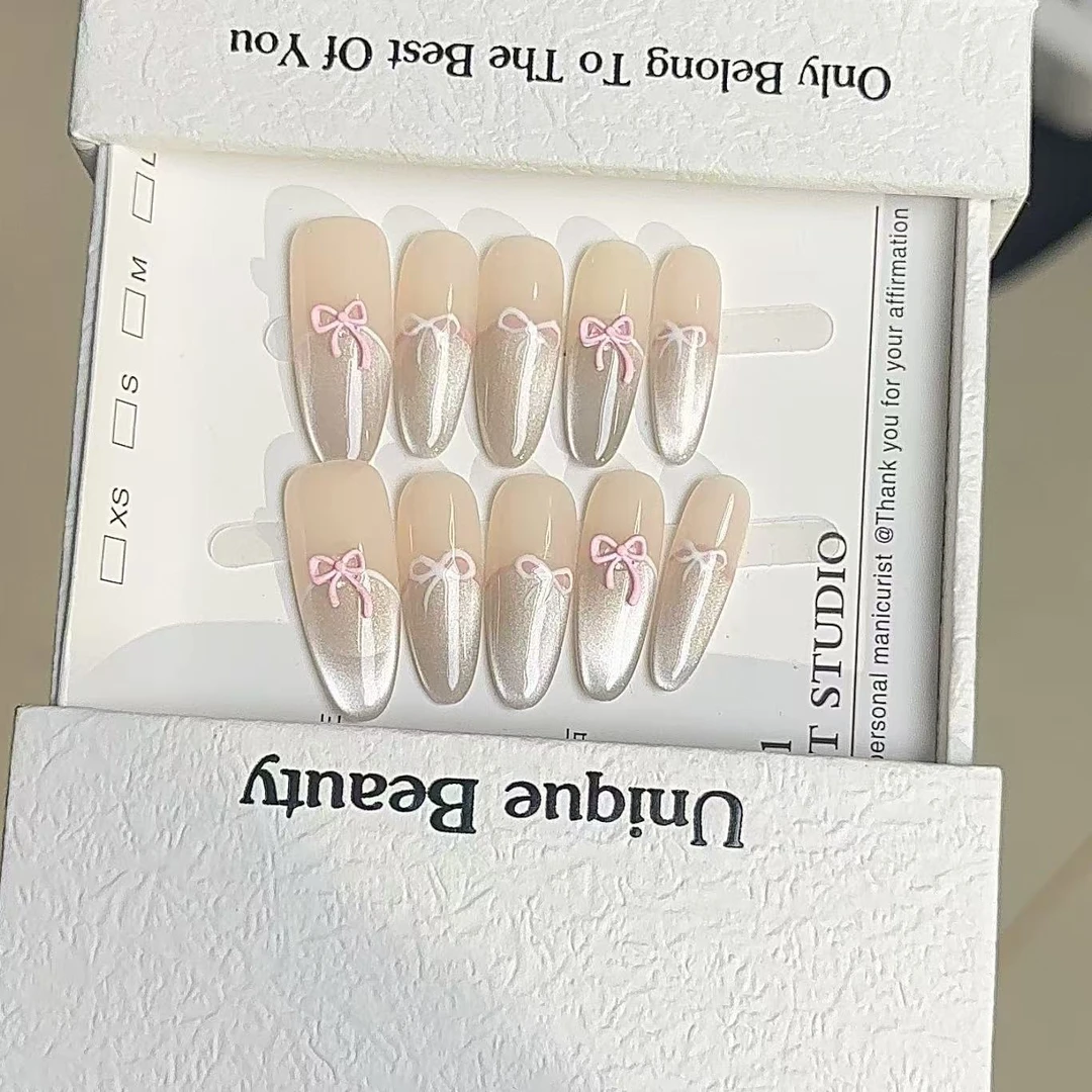 白开水猫眼-手绘蝴蝶结爆闪气质两种甲型穿戴式可拆卸纯欲清新