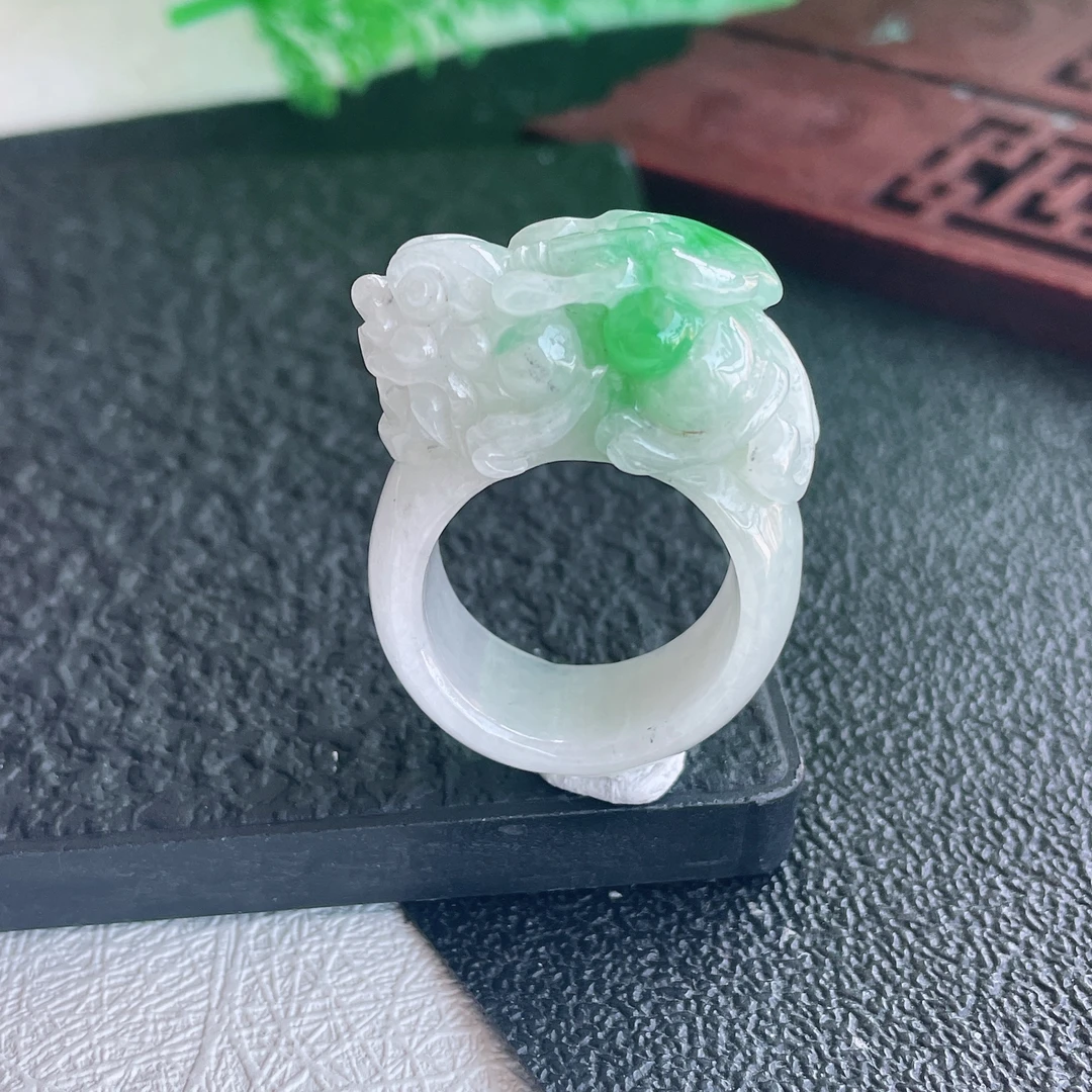 20号天然A货翡翠飘阳绿貔貅指环精雕时尚缅甸老坑立体貔貅玉扳指