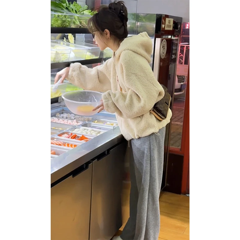 连帽羊羔毛外套女秋冬季新款小个子宽松百搭短款加厚保暖减龄上衣