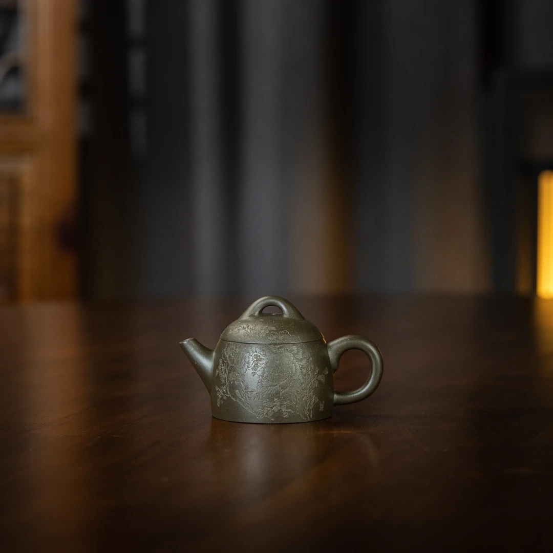 小称心 祁星斗 端绿泥95cc 紫砂壶