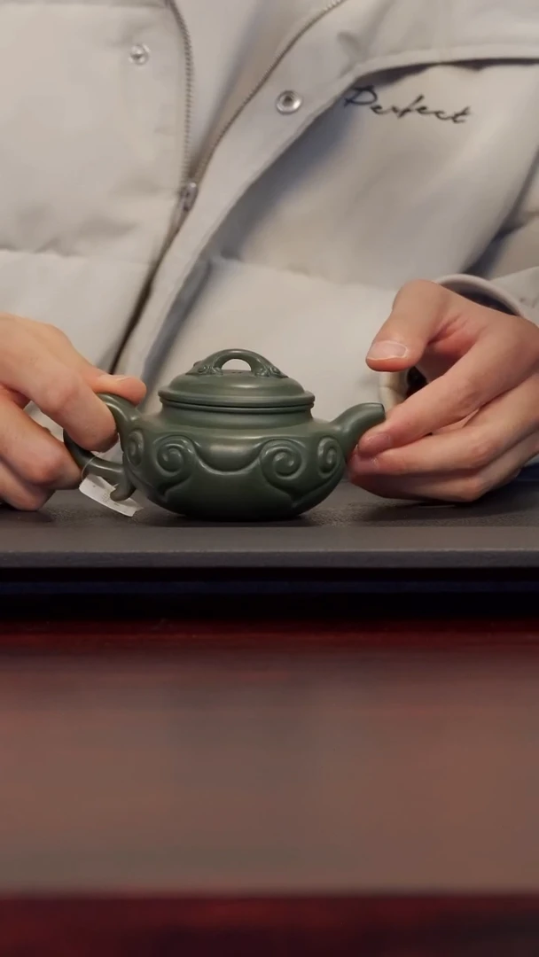 【闪购商品】紫砂壶132号ZSC绿泥仿古如意178c