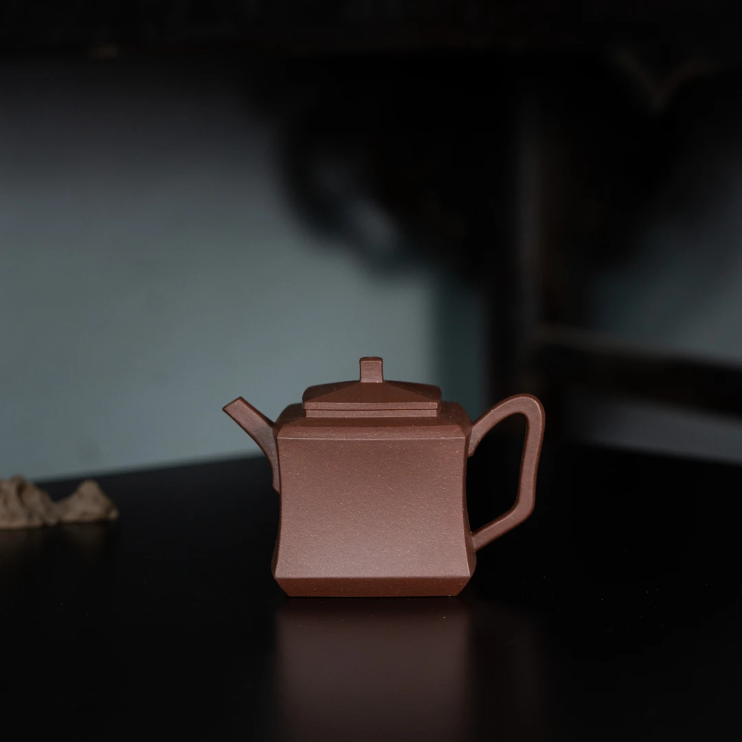 【盛丰源】吉金·四方 玫红底槽清 180cc 紫砂壶