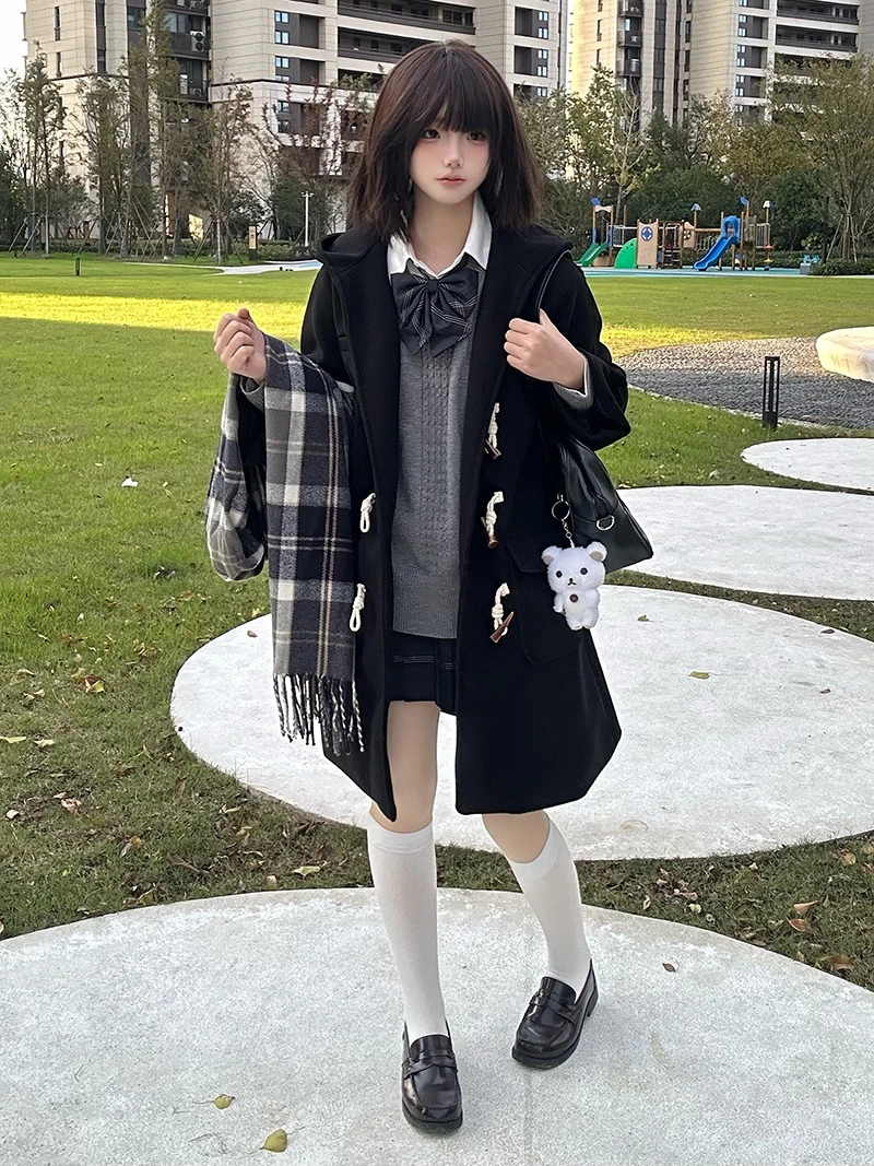 黑色牛角扣呢子大衣外套秋冬毛呢外套学院风冬天中长款气质薄厚款