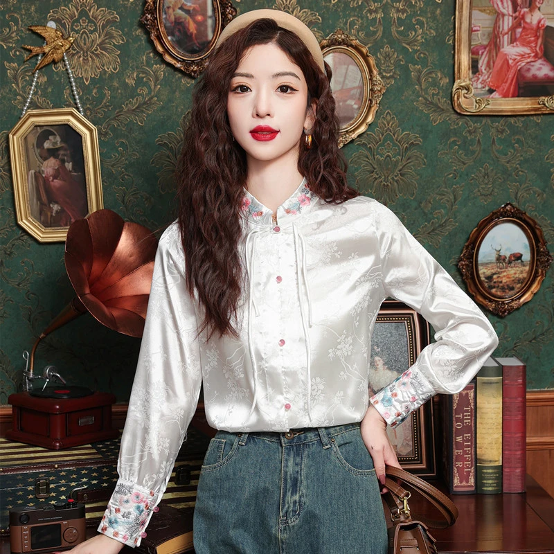 2025春装新款重工刺绣唐装小衫新中式国风女装衬衫马面裙搭配上衣