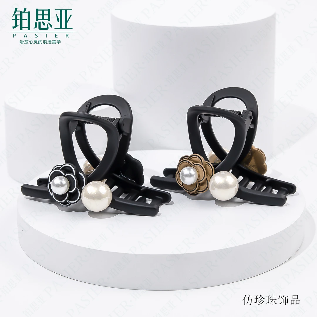 铂思亚 茶花之恋 8厘米夏季新款花朵浪漫时尚百搭抓夹FB487