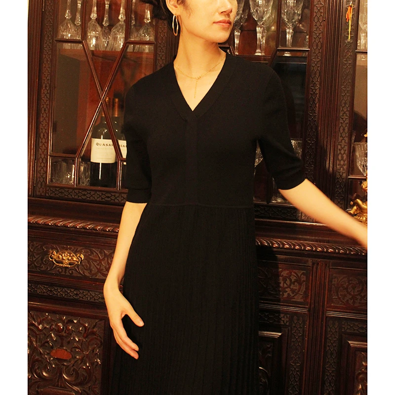 清风集【二十四优雅】经典小黑裙 可机洗精纺羊毛针织连衣裙显瘦