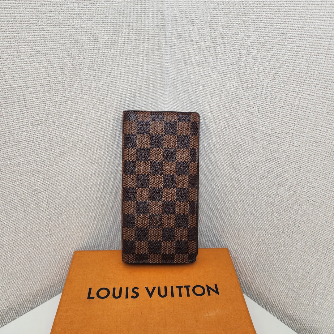 99新 LouisVuitton/路易威登 98新棕棋盘格钱夹