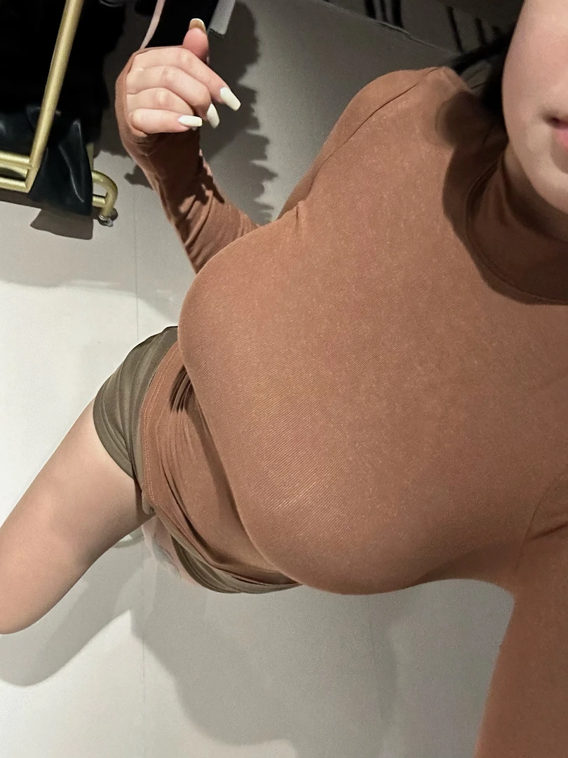 【你伍老板娘】加绒套头磨毛粉嫩系长袖冬天打底衫显胸