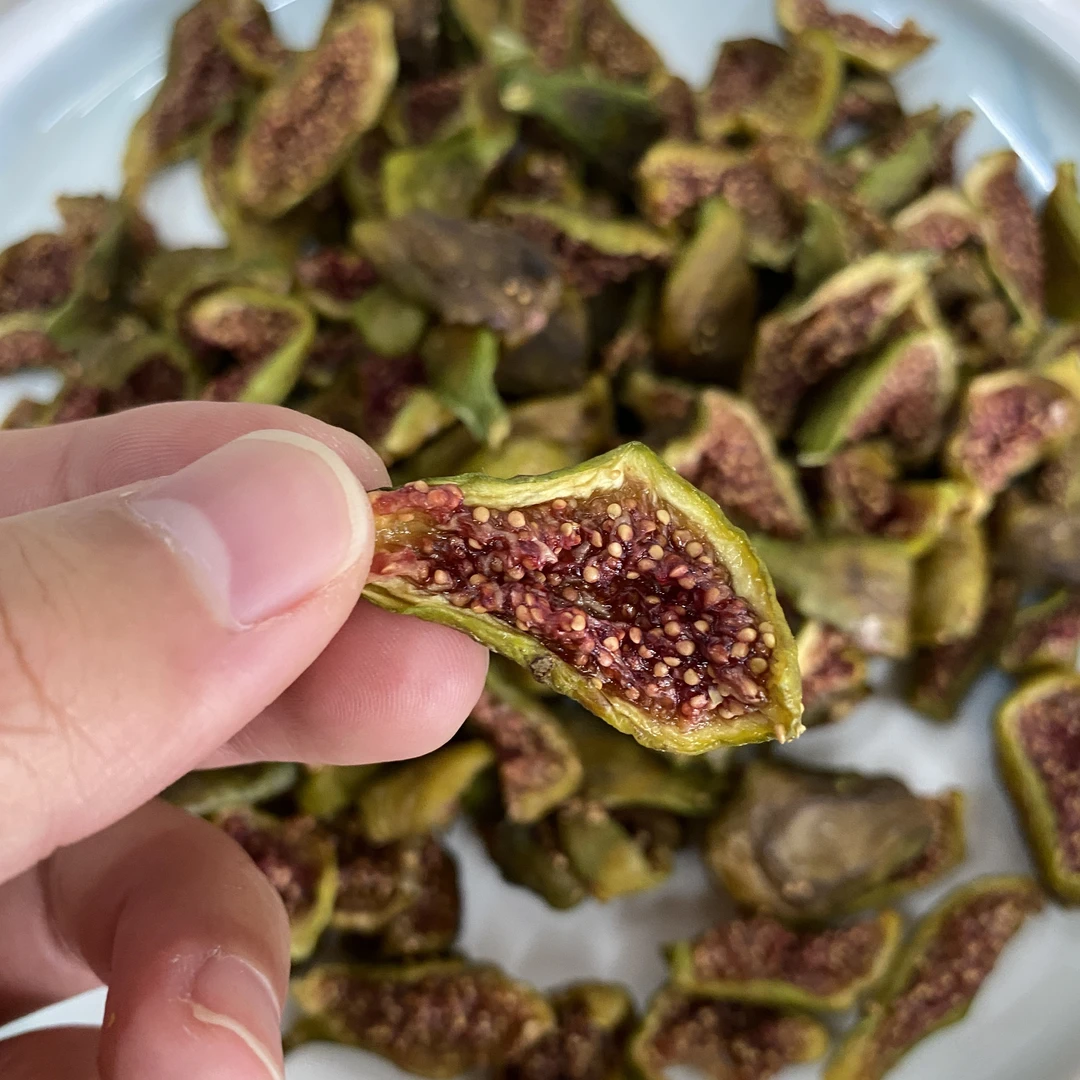 威海青皮无花果干开袋即食孕妇健康零食泡水煲汤特产