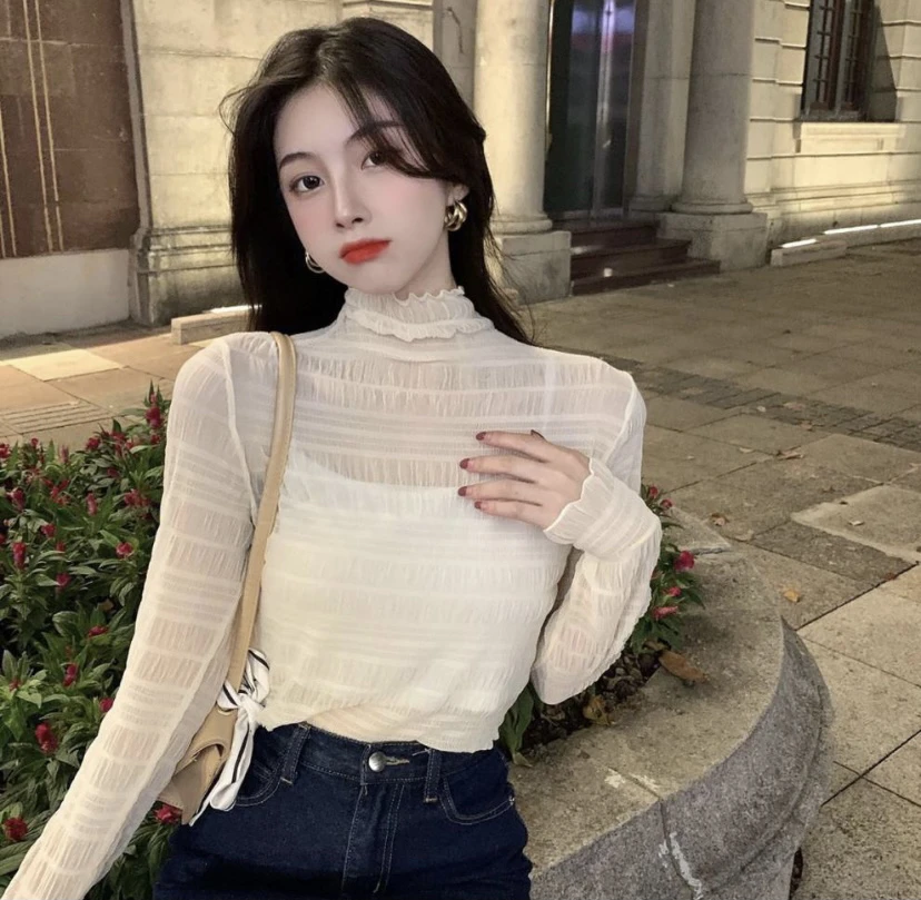 （叠穿神奇）早秋法式超仙蕾丝打底衫薄款内搭洋气透感氛围网纱上衣