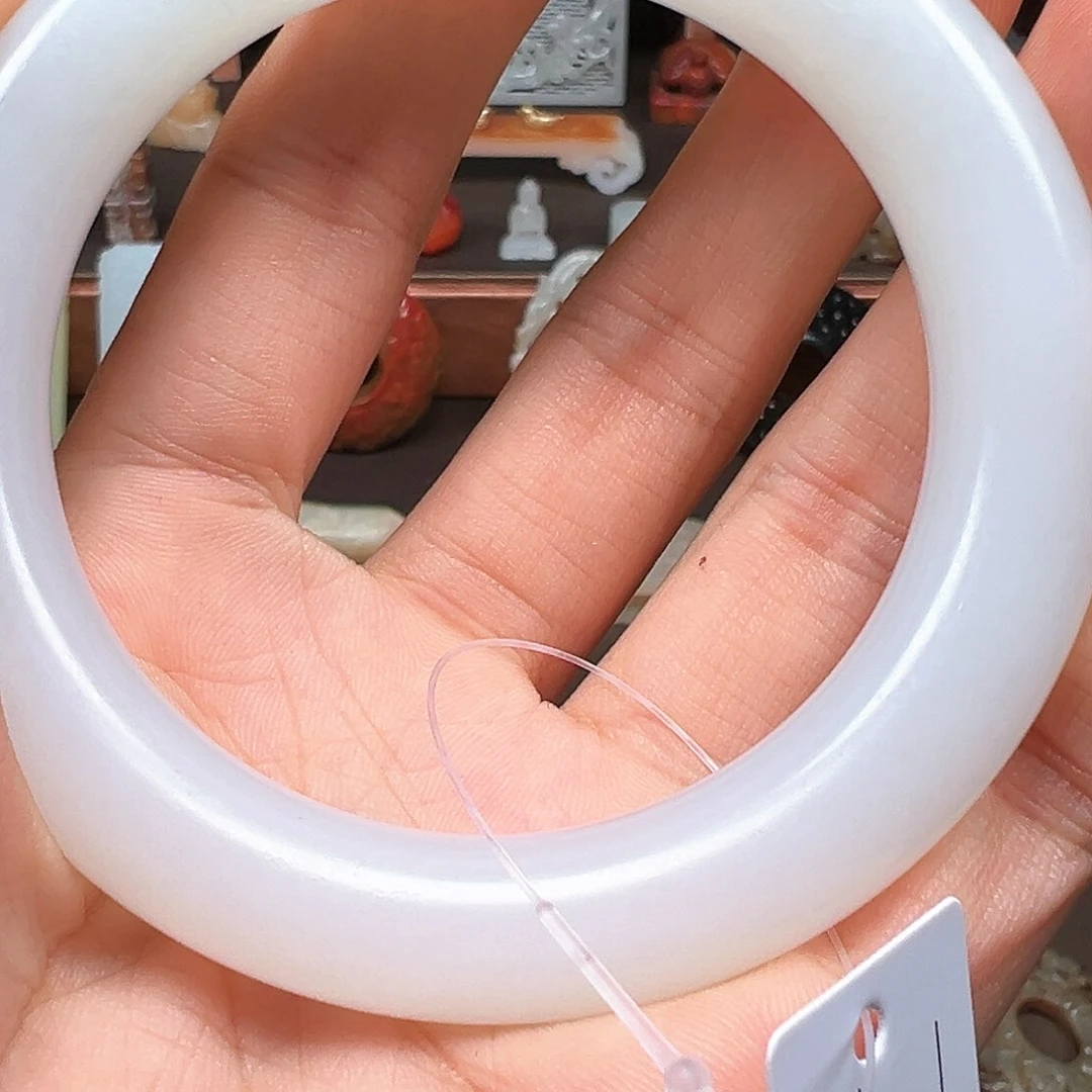 和田玉手镯未镶嵌李**鑫