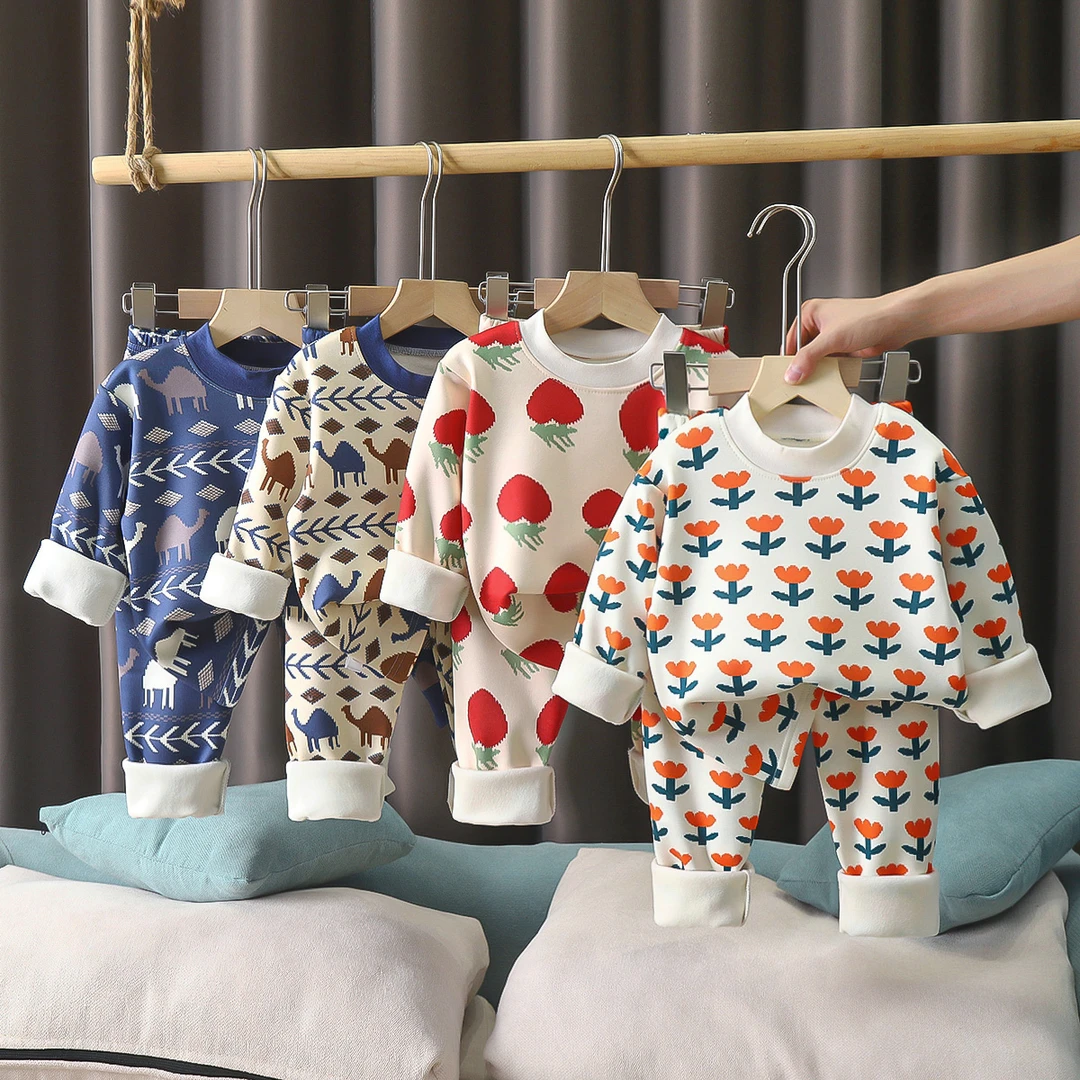 卡通儿童保暖套装宝宝秋冬保暖女童加厚小童加绒套装儿童套装冬季