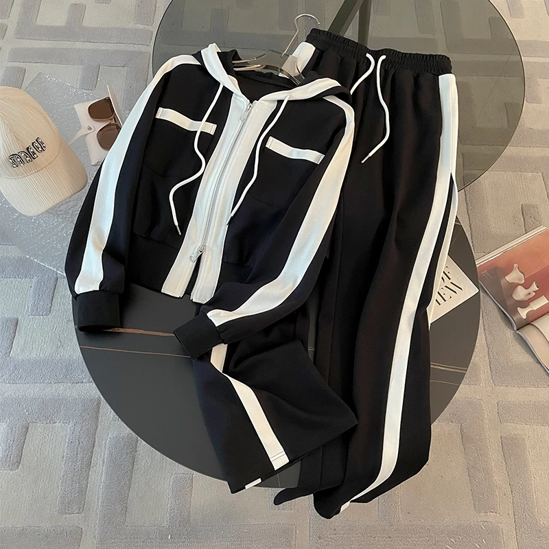 薏丝妮高级感休闲运动女秋季减龄撞色拼接连帽开衫外套阔腿裤套装