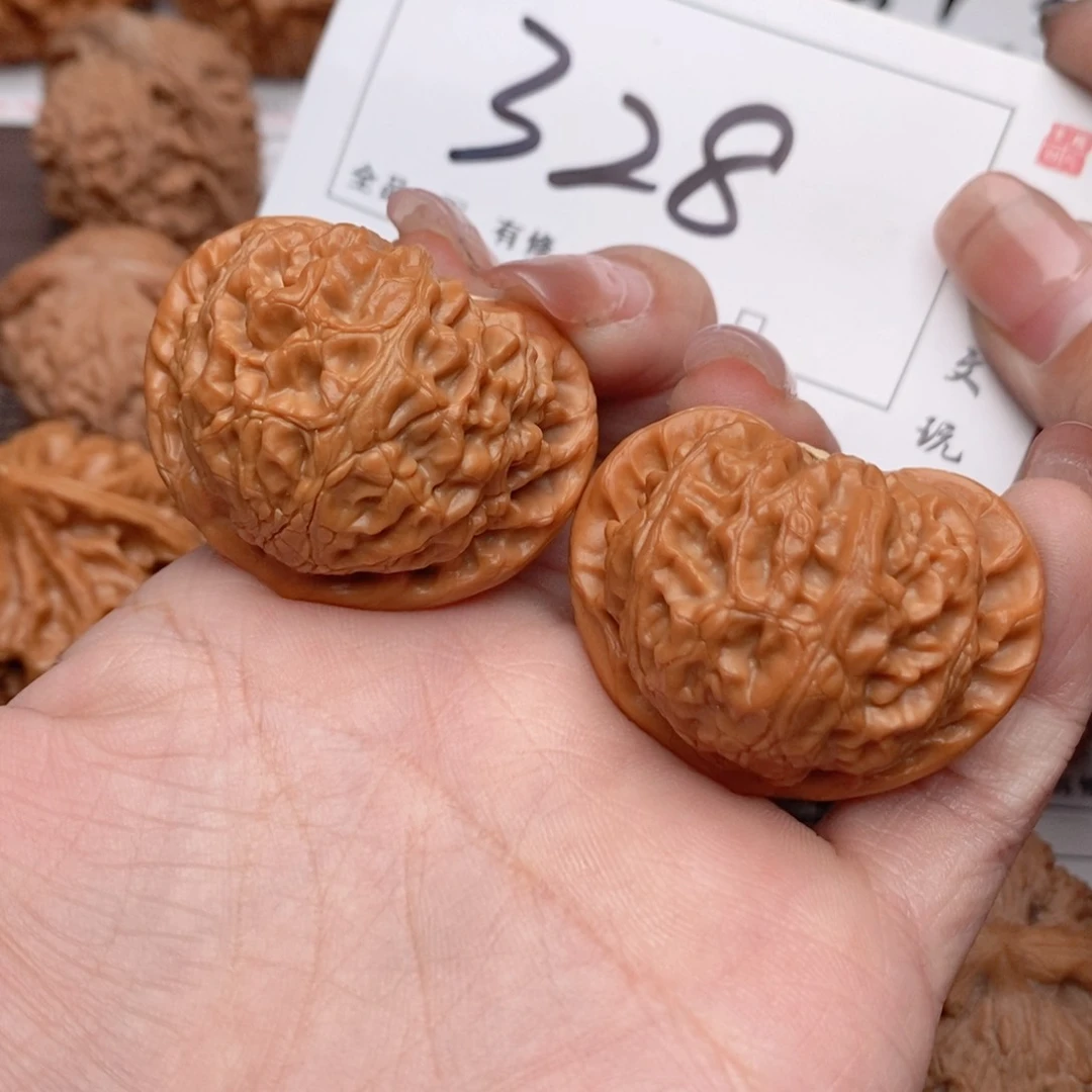 文玩核桃吊坠40宫灯328号牌