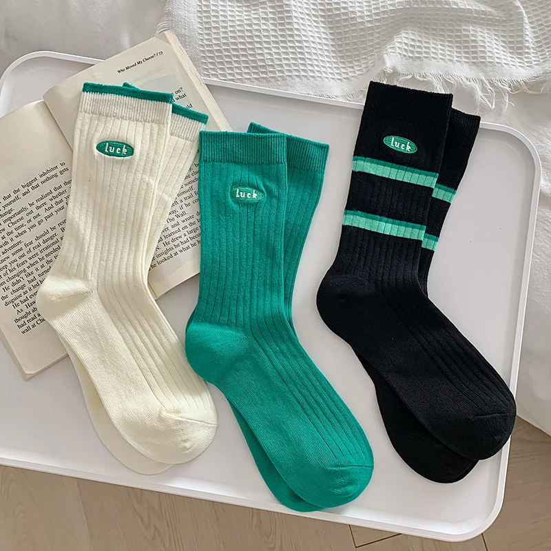 绿色袜子女撞色拼接条纹中筒袜ins潮春秋季网红款刺绣纯色堆堆袜