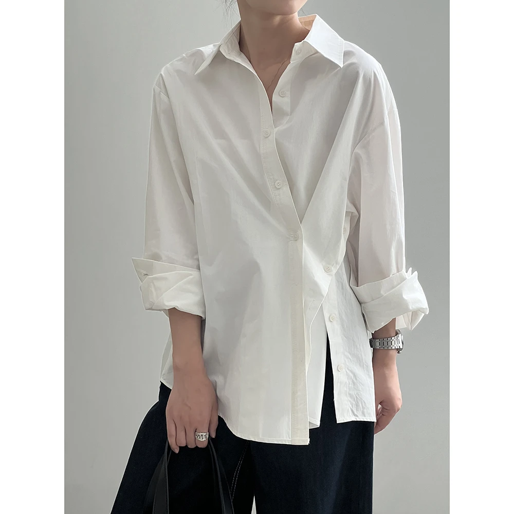 绱品 2024秋季不规则侧开叉斜扣衬衫女新款韩版简约长袖上衣82136