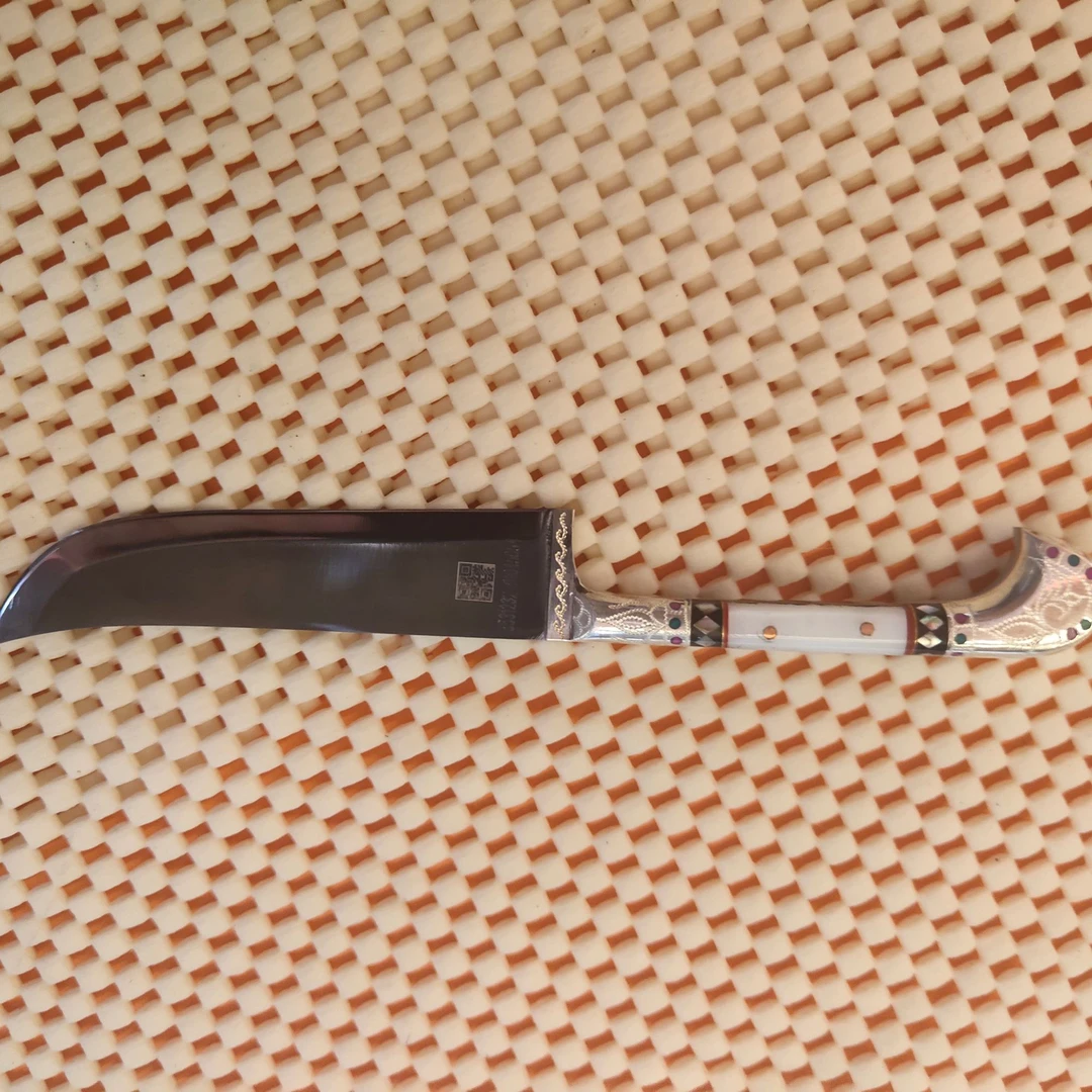 纯银刀柄镶嵌宝石玉石手工锻打英吉沙小刀