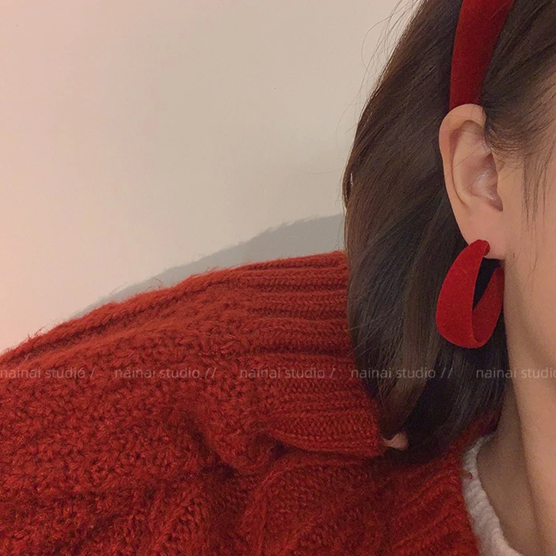 合金布艺耳饰 红色植绒耳圈丝绒复古高级感港风耳环耳钉溯源好物