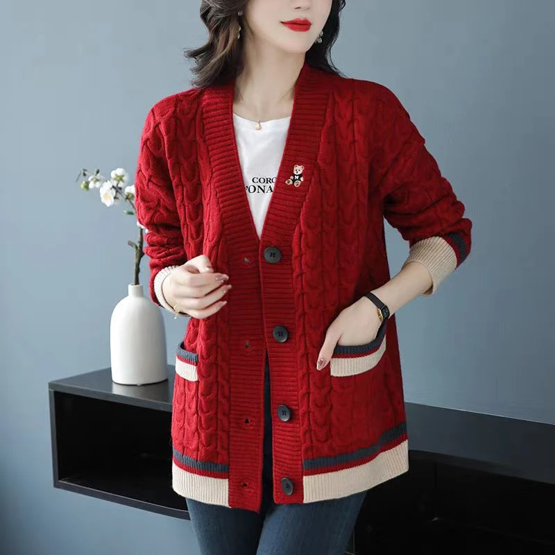 2025新款小熊刺绣网红复古女士加厚大开衫针织外套慵懒风秋季