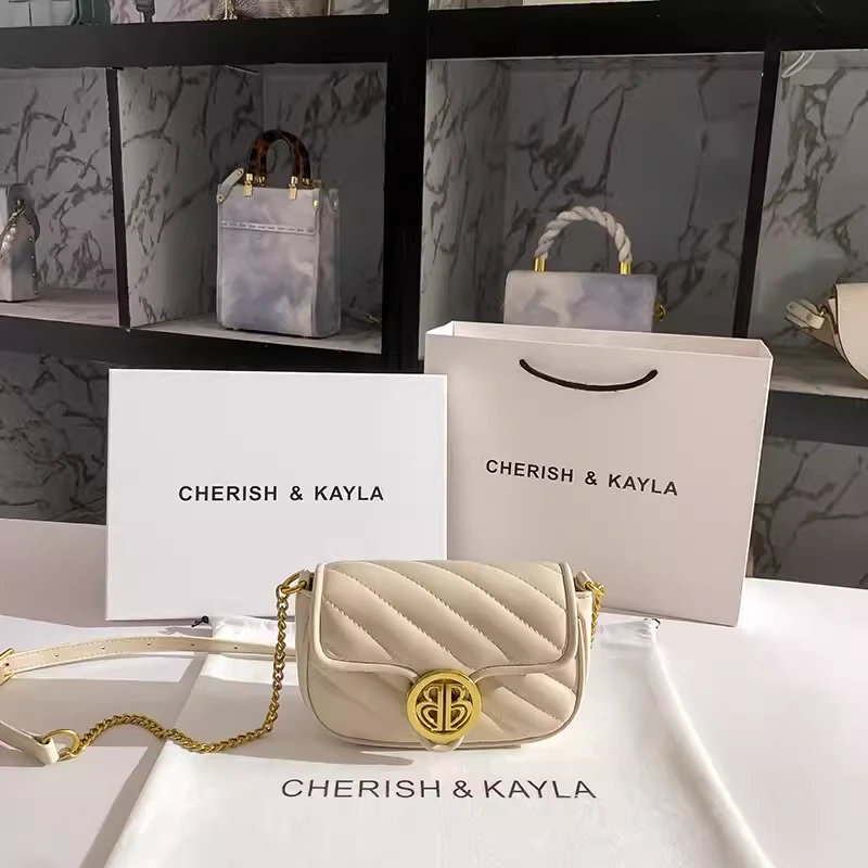 新款白色小香风百搭通勤款女包小方包小众菱格单肩斜挎女包手机包