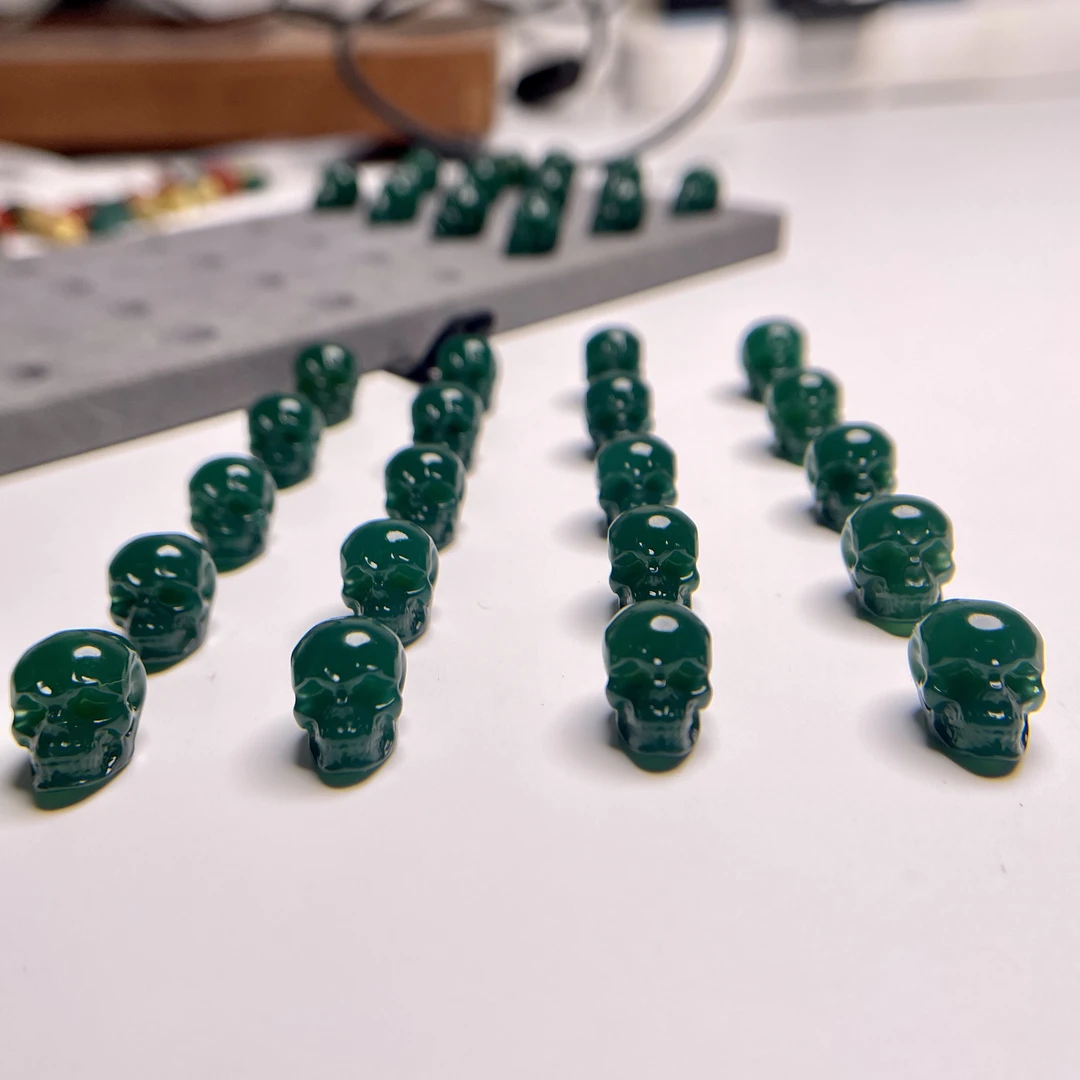 非洲翠玛瑙恶灵天地孔1.0尺寸头货品质单圈腰珠背云文玩配饰