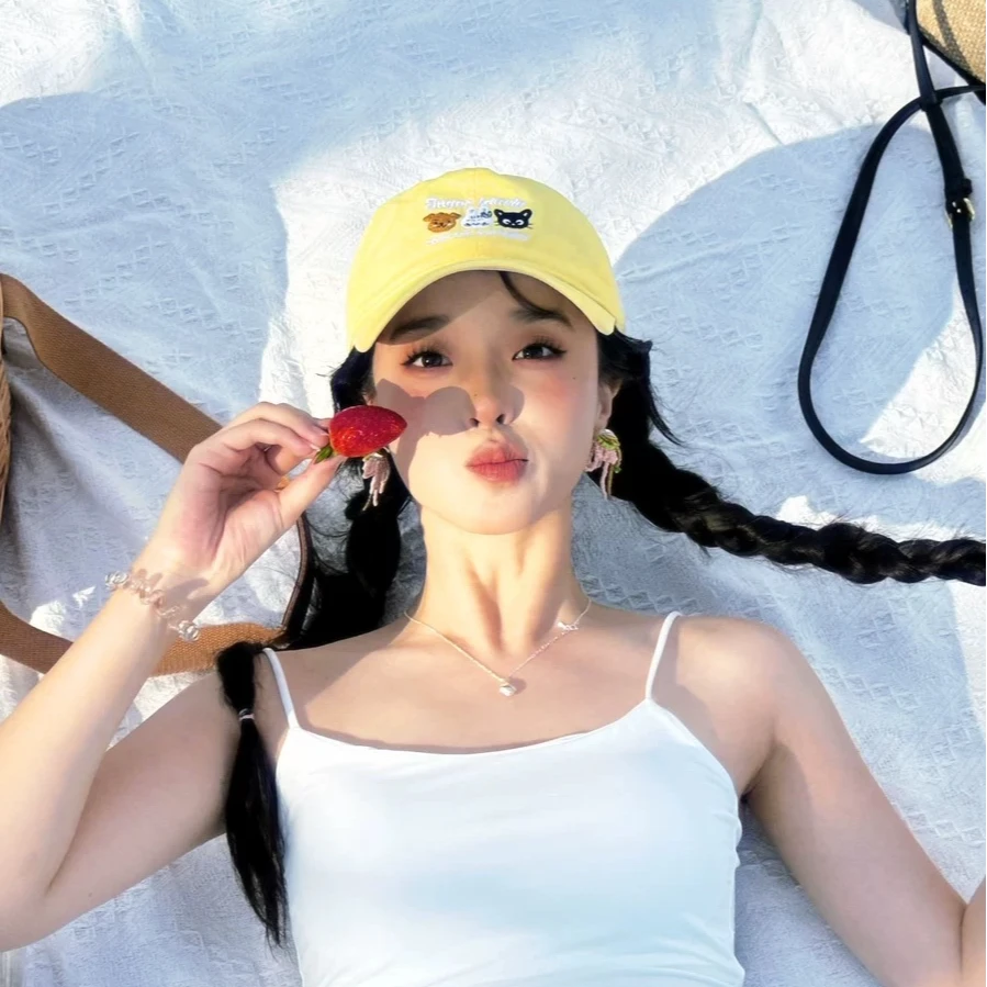 【steph】可爱卡通小动物刺绣棒球帽女甜美百搭时尚弯檐显脸小