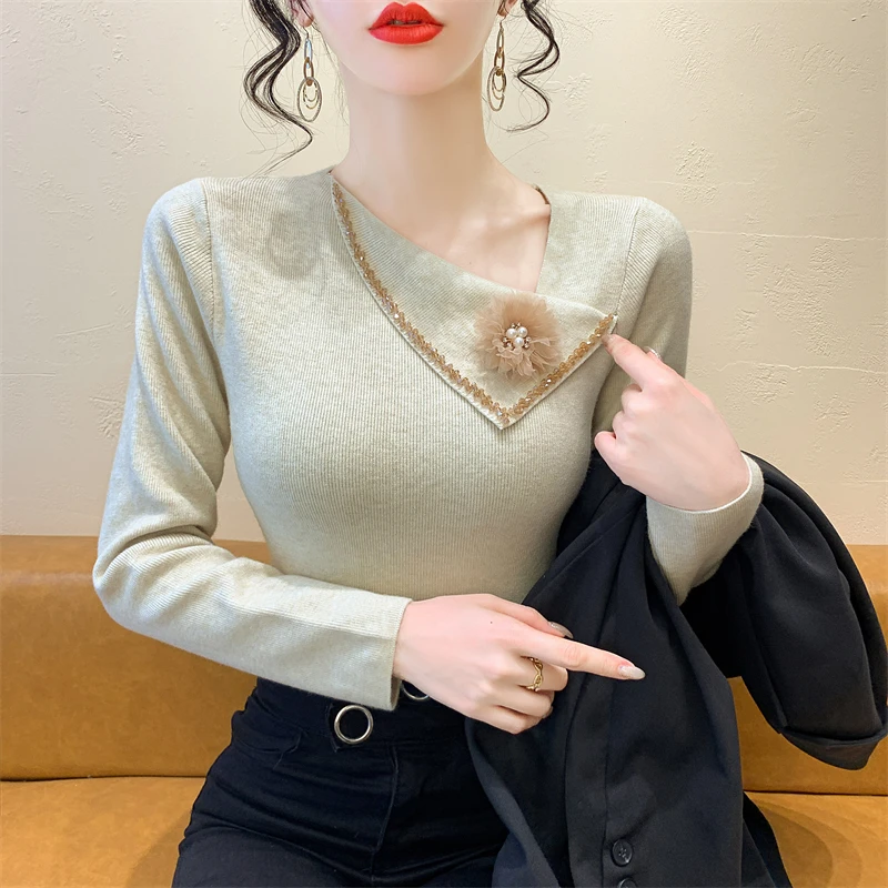 实拍重工钉钻立体花朵斜领针织毛衣女秋冬不规则抽绳收腰打底衫